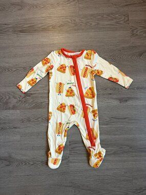 NEW Alice & Wonder Chicago High Five Ruffle Footie - Pizza & Hot Dogs 3-6 Months